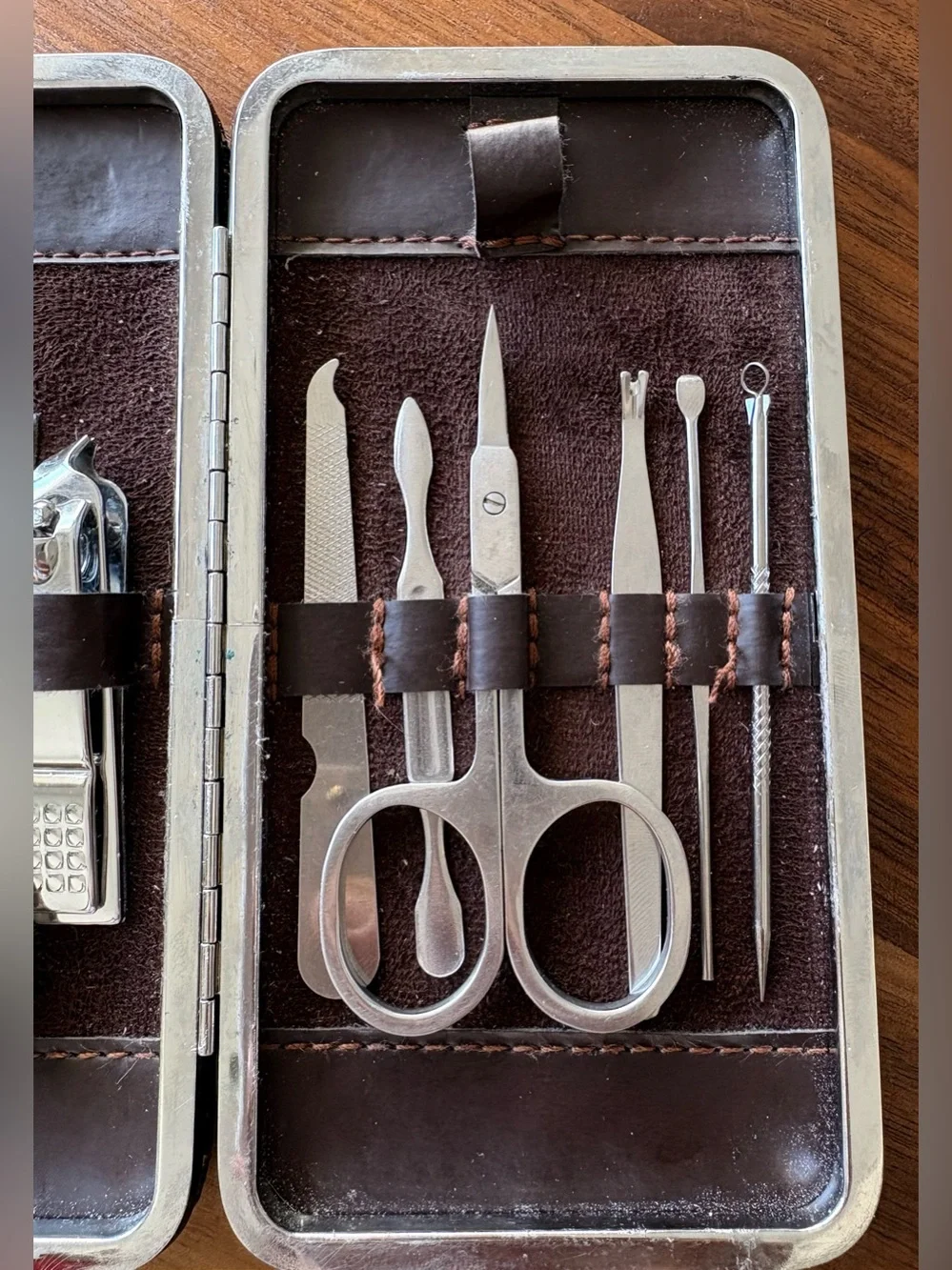 Professional Manicure Pedicure Grooming Travel Kit Nail Care Set Case